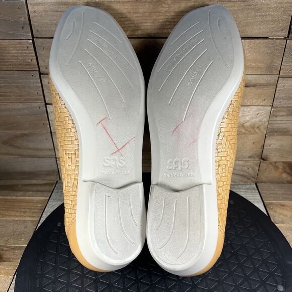 SAS San Antonio Shoemakers Sz 10 WW Comfort Leather Maui Wheat Cap Toe Flats - Picture 10 of 10